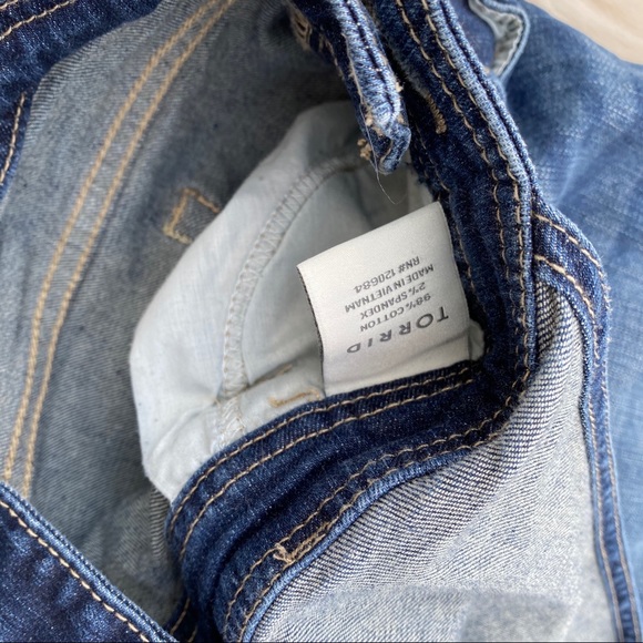 Torrid EUC distressed overalls 22 - Picture 9 of 9